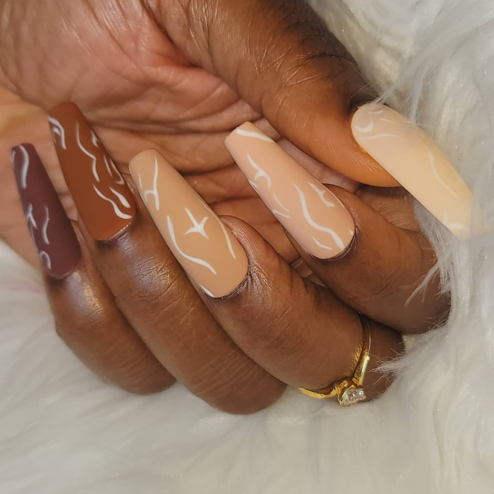 Luxury Press on Nails